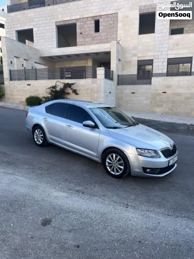 سكودا اوكتافيا Standard 4