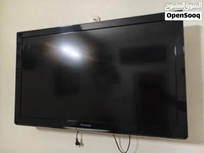 شاشه بلازما ماركه باسونيك مع ريمول واخرى شاشه حجم 21 ال جي اثنين شغالات 2