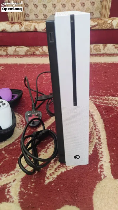 Xbox one S 1 Tira 2