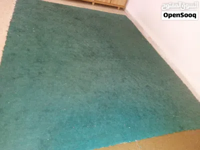 موكيته لون اخضر طولها ثلاثه متر وعرضها مترين للبيع 2