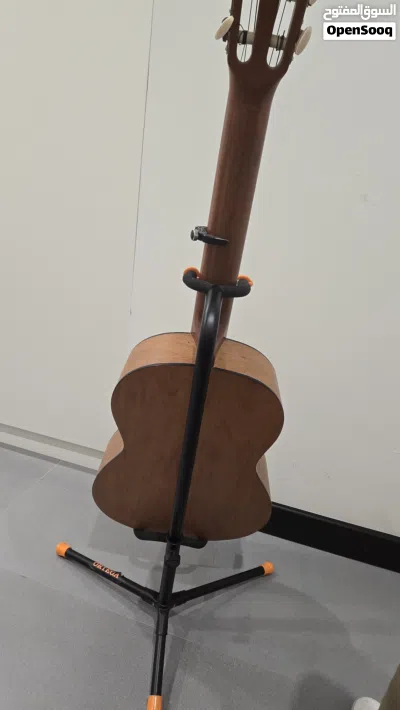 Yamaha C40M Guitar Accoustic - For Sale 4