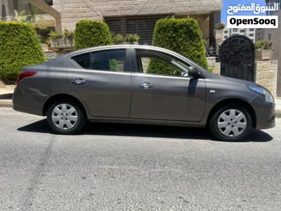 Nissan Sunny Standard 4