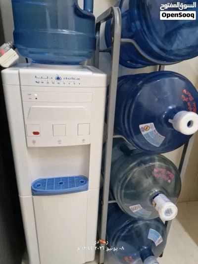 مبردة مياه مع حامل دبات الماء 2