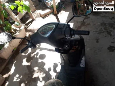 Sharmax Power Max 125 2