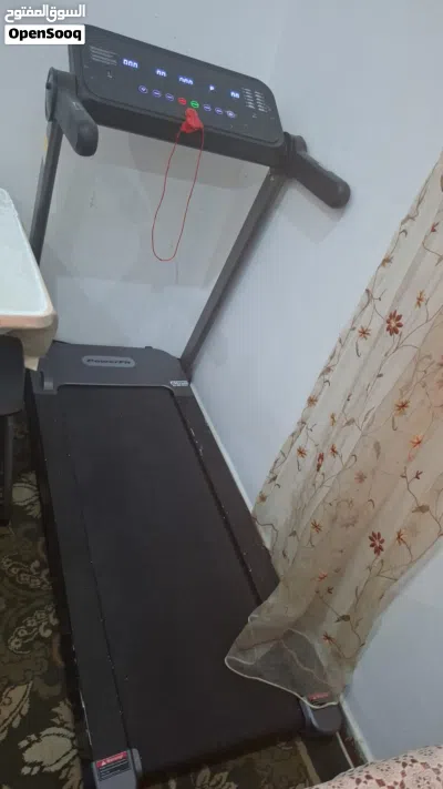 جهاز مشي رياضي شبه جديد استعمال خفيف 2