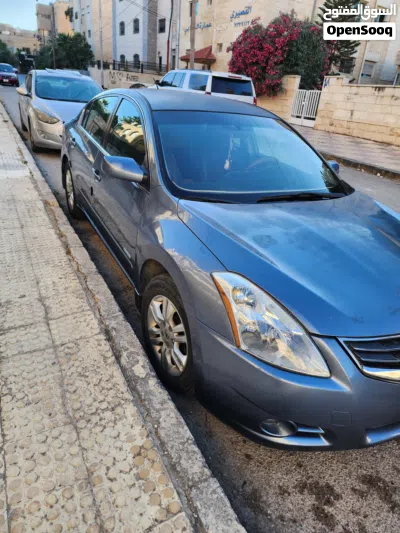 نيسان التيما Standard 2