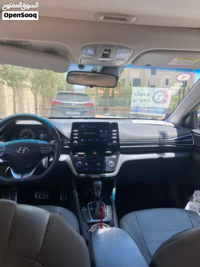 هيونداي ايونيك Standard 3