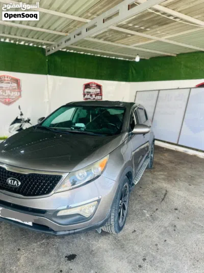 Kia Sportage EX 3