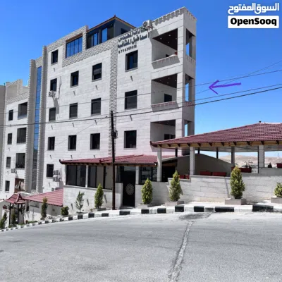 بسعر مميز آخر شقة في الإسكان طابقيه طابق ثاني جديده 170متر الزرقاء الجديده شارع الونك ( الكرامه ) 2