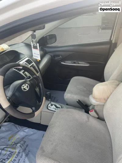 Toyota Yaris G 4