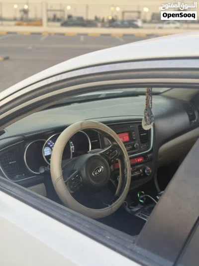 Kia K5 EX 4