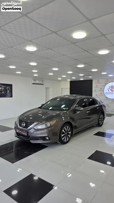نيسان التيما SL 3