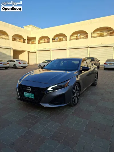 نيسان التيما SR 3