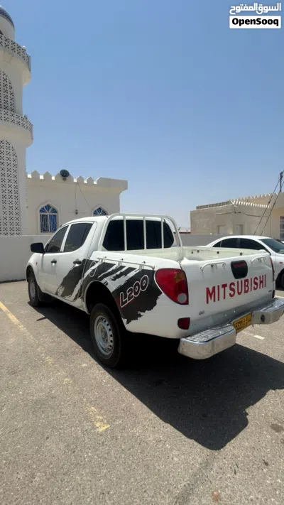 Mitsubishi L200 Double Cab GL 2