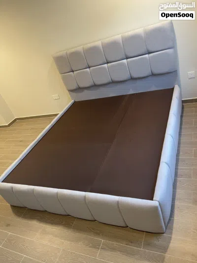 يوجد تفصيل السرير 2