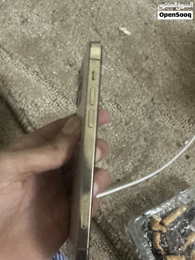 آيفون 12برو 2