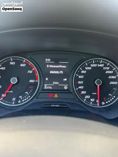 سيات ليون Standard 4