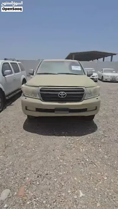 لانكروزر 2009 ينفع للتصليح و ينفع لقطع غيار 2