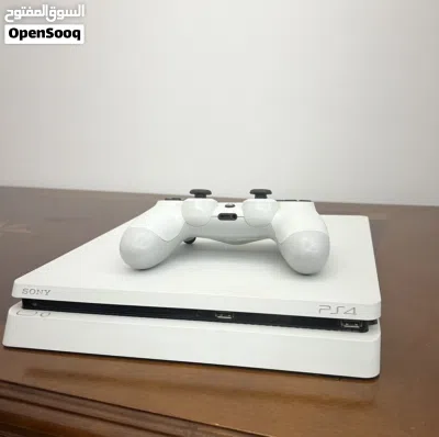 للبيع Ps4 slim مهكر 3