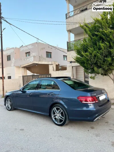 Mercedes Benz E-Class E 200 3
