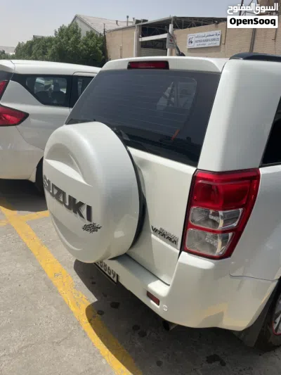 سوزوكي جراند فيتارا DLX 4