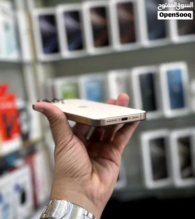 عرض خاص : iPhone 16 pro max 256gb هواتف نظيفة جدا بحالة الوكالة مع ضمان و ملحقات و بأقل سعر 2
