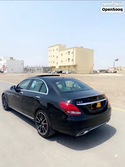 مرسيدس بنز الفئة-C C 300 4