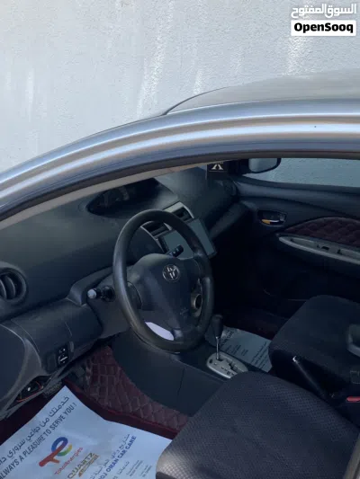 Toyota Yaris SE 4