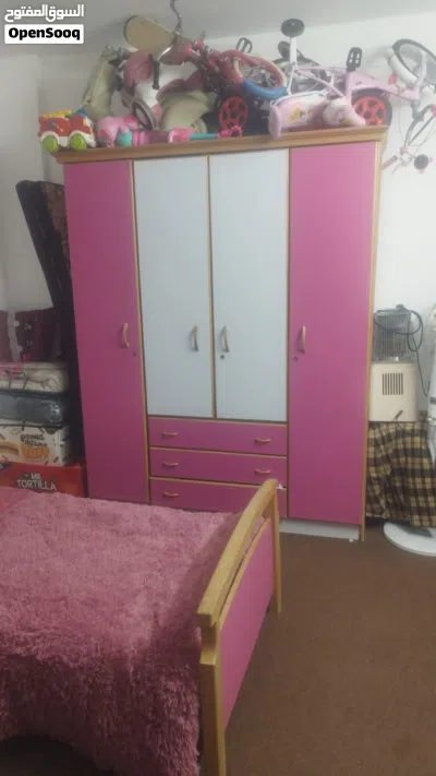 غرفة نوم بنات بحالة الوكالة للبيع السريع لسبب رحيل لبيت 3