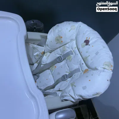 كرسي طعام متحرك للاطفال الرضع 2