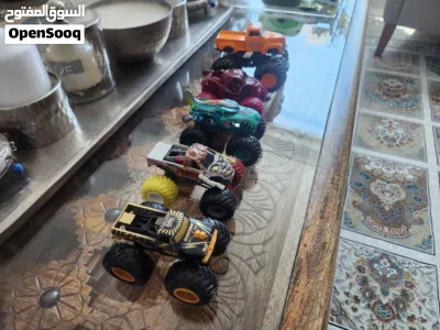 5 pieces big foot cars 1:64 2