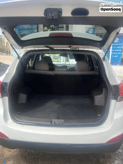 Hyundai Tucson GL 3