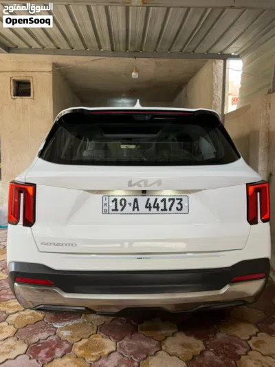 Kia Sorento Standard 2