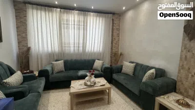 طقم كنب للبيع غير مستخدم غير 4شهور نظيف 2