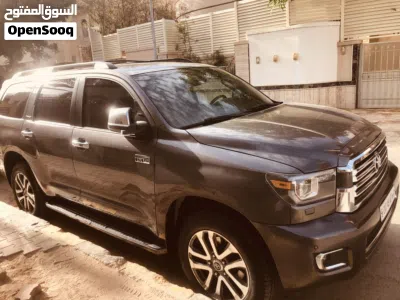 Toyota Sequoia Platinum 3