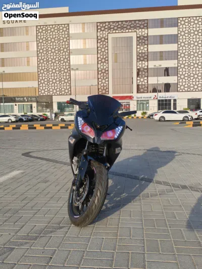 Kawasaki Ninja 400 2