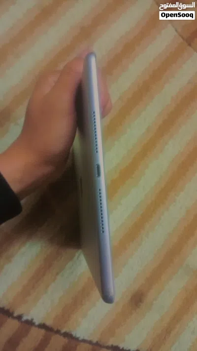 ايباد 8 نسخة ال 32 جيجابايت 4