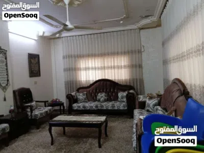 undefined 4