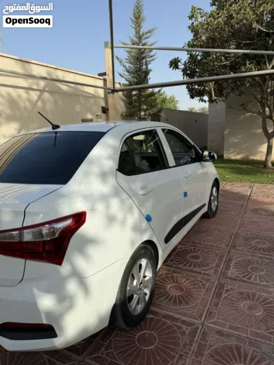هيونداي i10 Standard 4