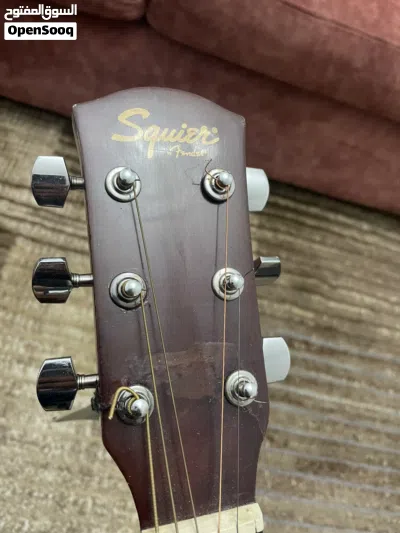 Acoustic Guitar - Fender ( بحاله جيده جدا مستعمل) مع حقيبه 3