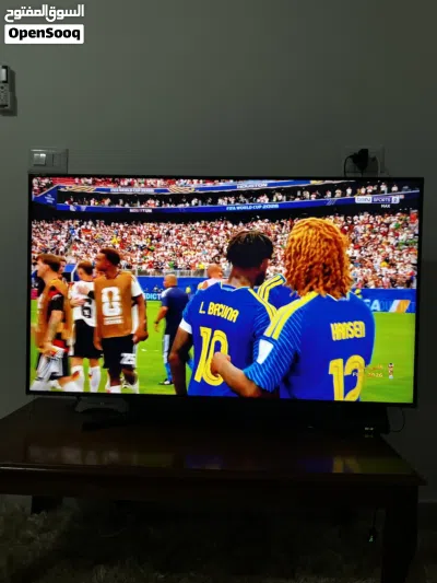 شاشه LG صورة ونظافة ربي يبارك مديل حديث 55 بوصه بسعر كويس استعمال نظيف جميع المواصفات 4
