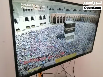 شاشة للبيع 40بوصه مستعمل شبة جديد 2