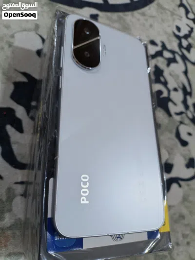 بوكو F7 جديد بلجيس استخدام قليل نضيف ذاكره 256 12+12 120 فريم كامل ملحقات كارتون وشاحن ويا كامل مكمل 3