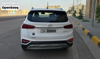 هیۆندای Santa Fe Standard 3