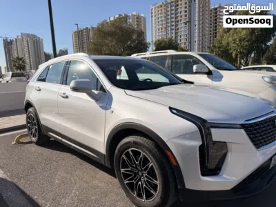 كاديلاك XT4 Premium Luxury 4