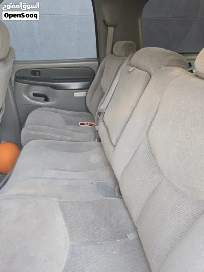 GMC Suburban 2
