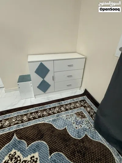 غرفه نومً كامله للبيع شبه جديده 3