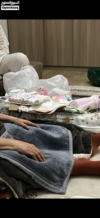 مبني 3طوابق وملحق 4
