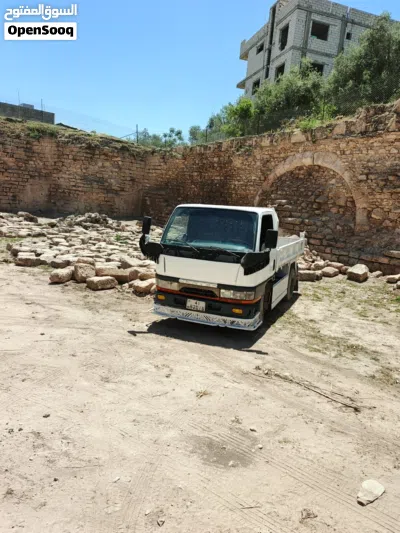 قلاب متسوبيشي كانتر 4