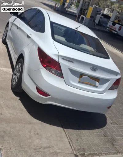 هيونداي اكسنت Standard 2